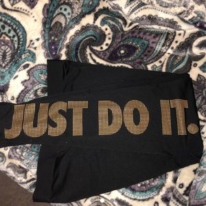 Nike leggings